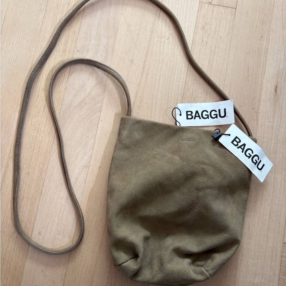 BAGGU Suede Tan Shoulder Bag